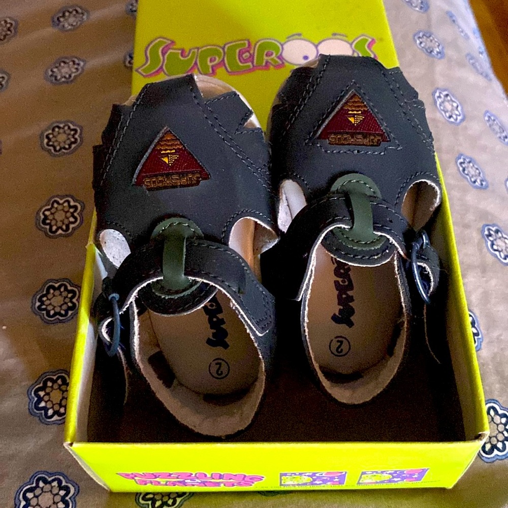 Superoos toddler boy’s sandals.